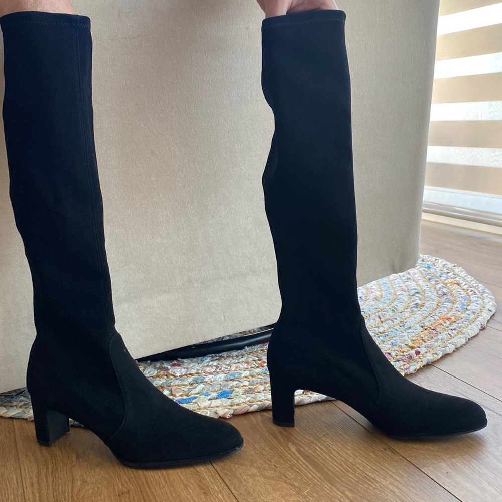 Stuart Weitzman Pull on Boots - Black Suede